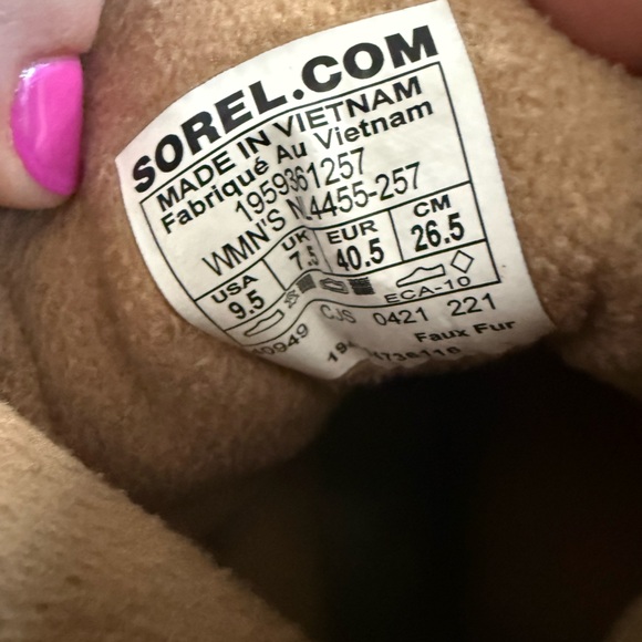 Sherpa Sorel boots - Picture 6 of 6